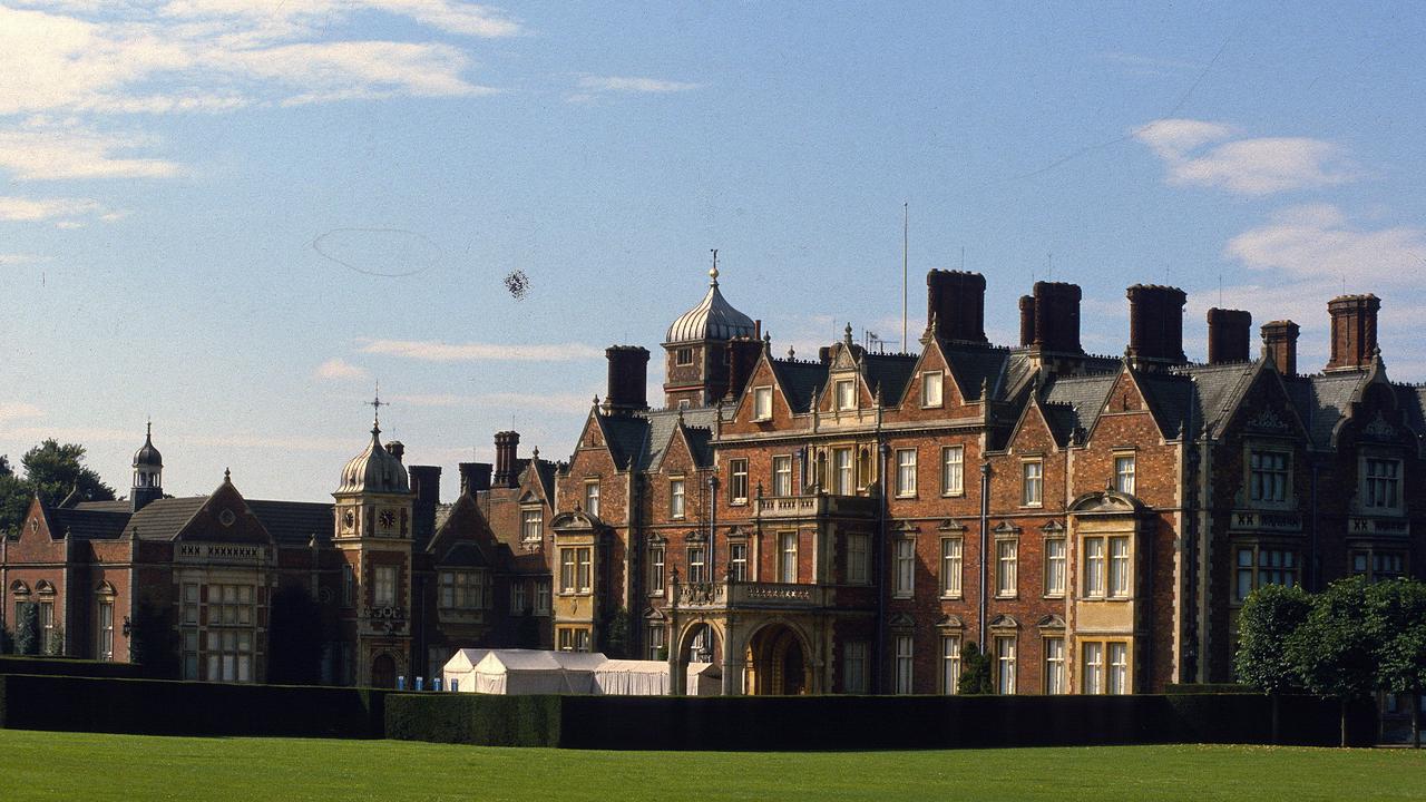 Queen will soon head to Sandringham for 1st extended stay since Philip's death