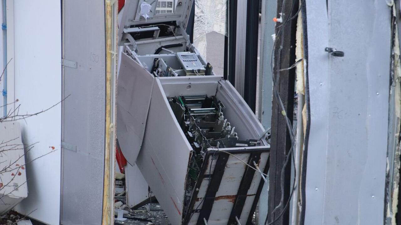 In Woringen: Wieder ein Geldautomat gesprengt - Polizei sucht dringend Zeugen - Woringen