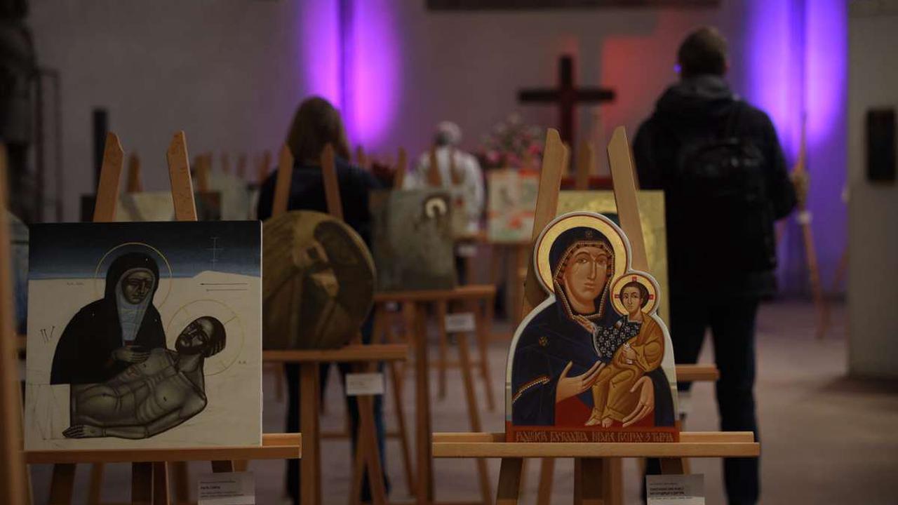 Katholikentag in Stuttgart Ausstellung zeigt Ikonen ukrainischer Künstler
