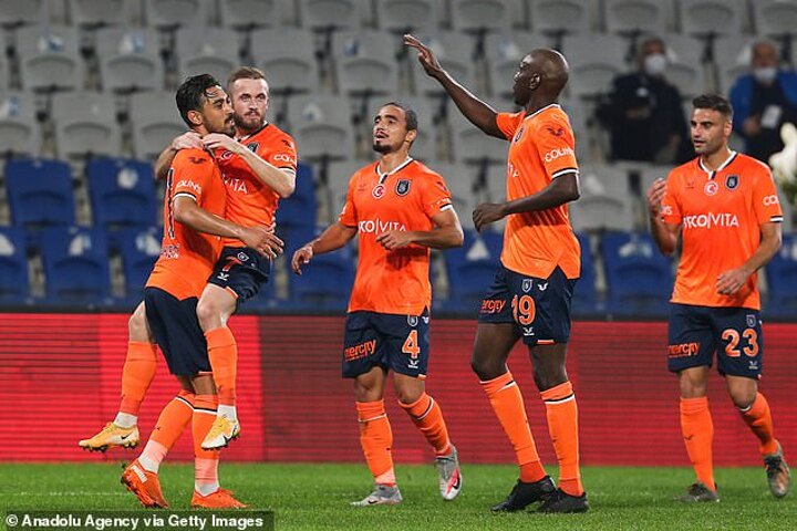 The Epl Old Boys Looking To Down The Red Devils With Istanbul Basaksehir Tonight Opera News