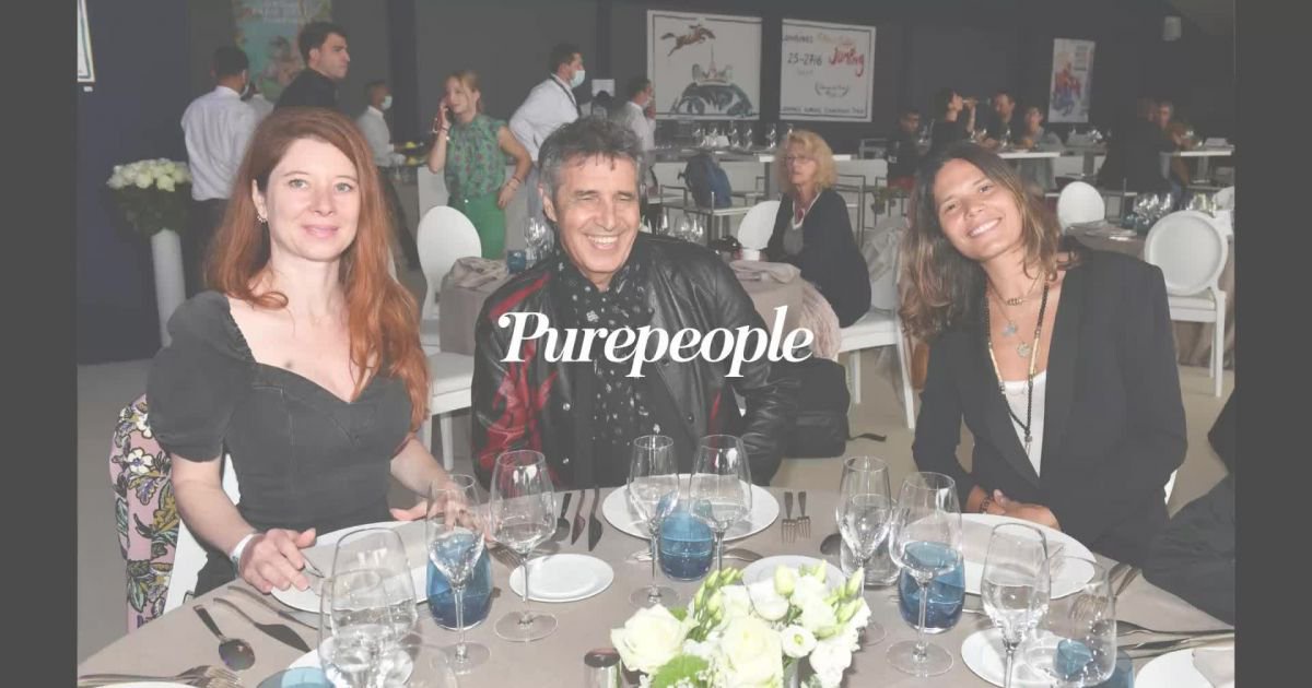 julien clerc en famille rare sortie avec son jeune fils leonard et sa fille vanille opera news