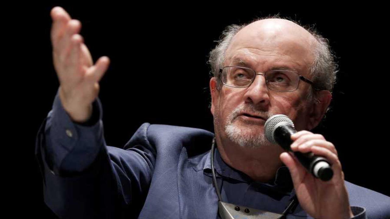L’assaillant de Salman Rushdie plaide non coupable de tentative de meurtre, l’écrivain a recommencé à parler