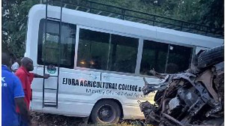 Police report three deaths and thirty injuries after a road accident happened at Mampong Abuontem