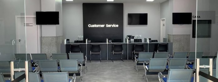 Samsung S Alleged Anime Assistant Is Taking Over The Internet Opera News