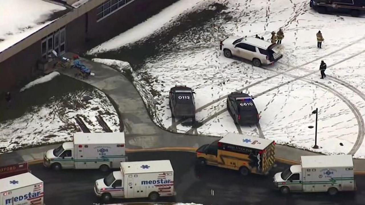 Michigan shooting: Three killed as 15-year-old student opens fire at his school